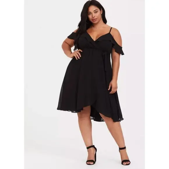 Elegant Black Off-Shoulder Dress - Picture 1 of 9